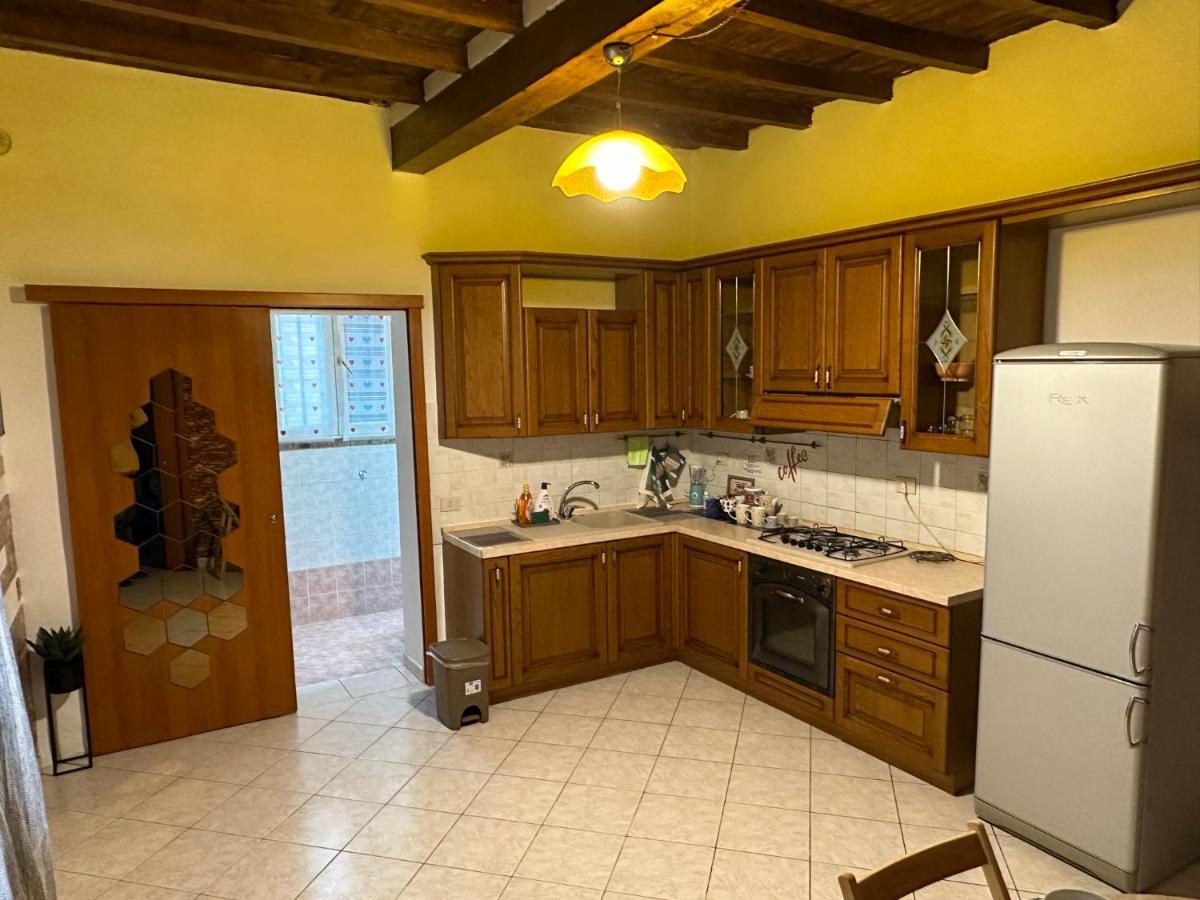 Aosta 3 Lägenhet Parma Exteriör bild